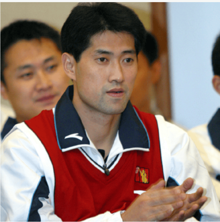男篮名将在国外训练结束，准备开战