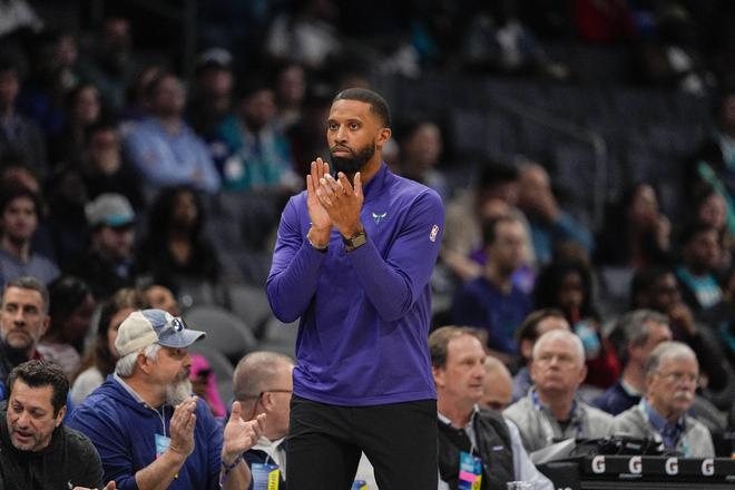 关于黄蜂新任主教练谈改革计划全面升级球队的信息