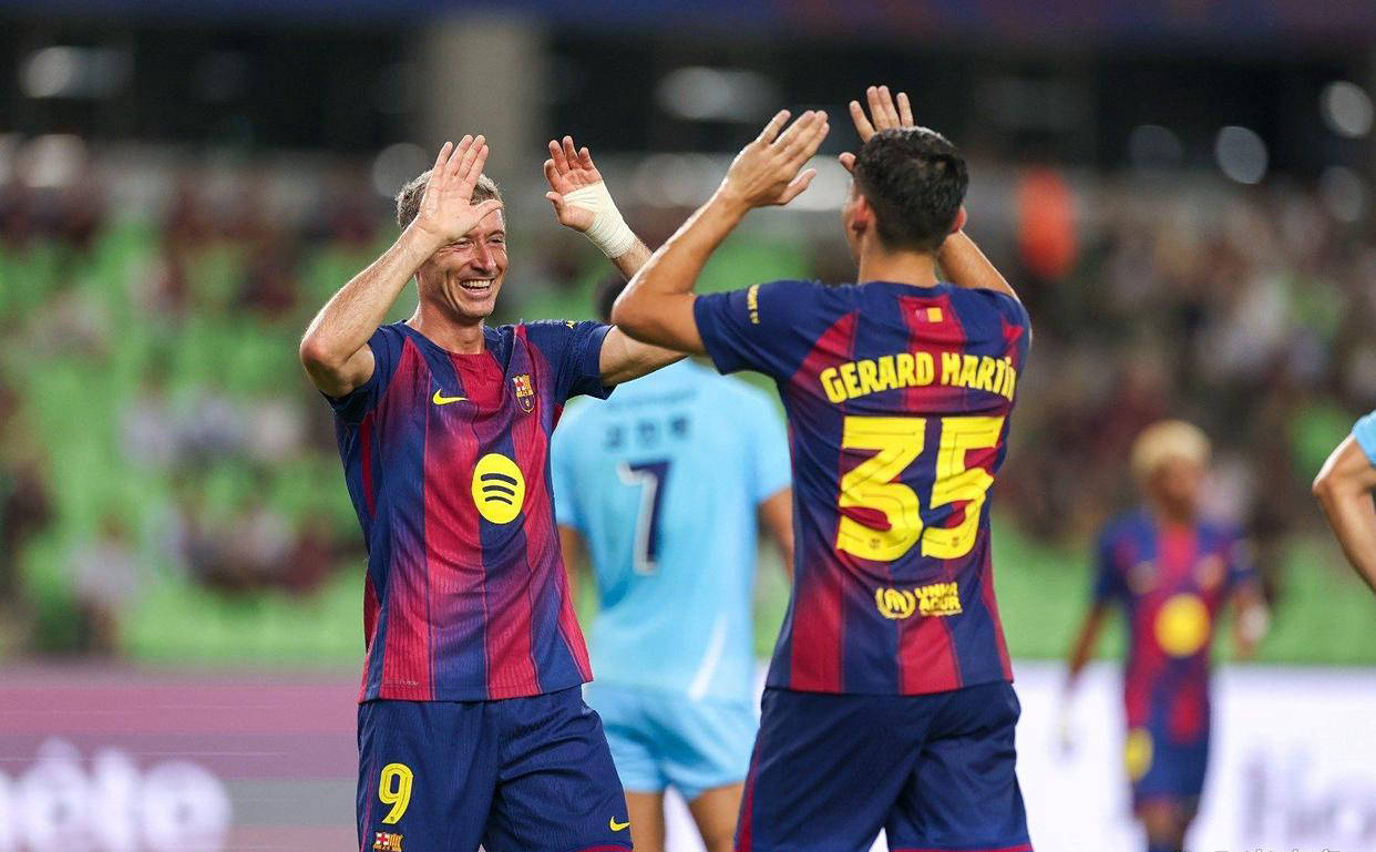 巴萨主锋状态回勇，奉献精彩进球