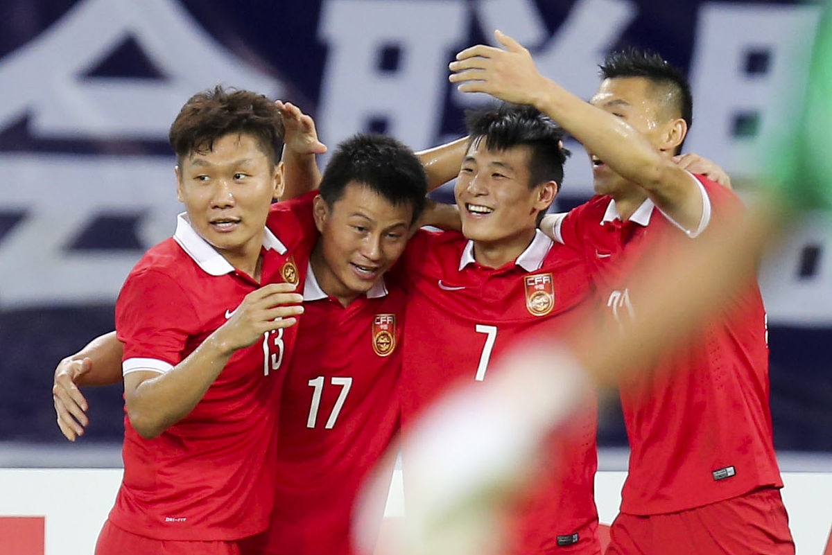 球队主帅发表备战宣言，带领球员团结向前