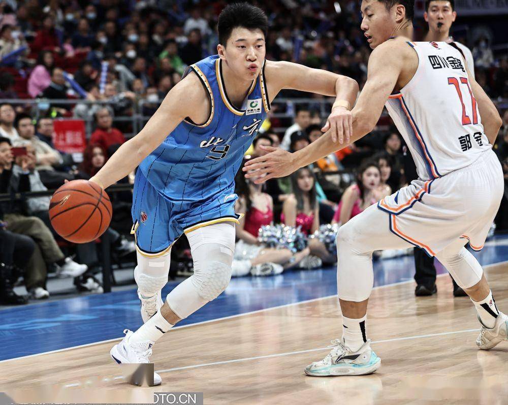 关于四川金强队在比赛中打出了令人惊叹的表现的信息