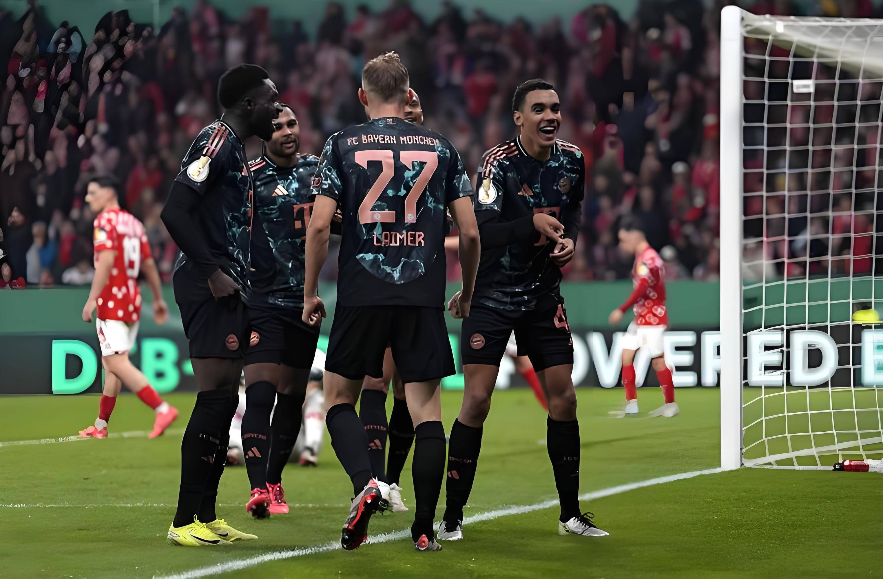 拜仁慕尼黑轻松晋级下一轮