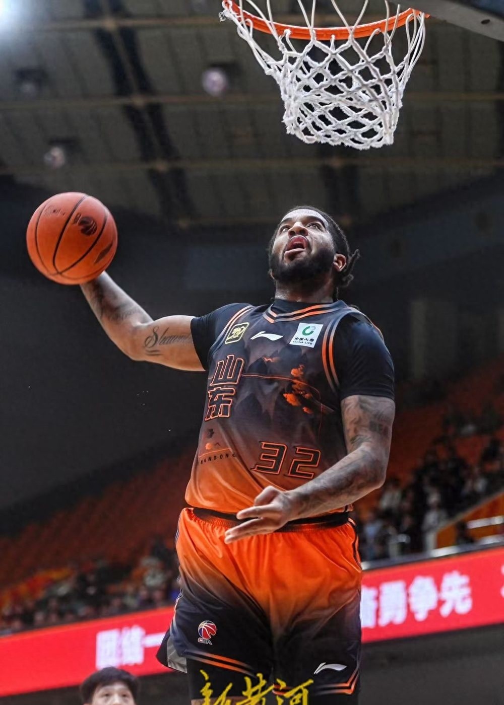 江苏男篮力克山东，外援成为关键