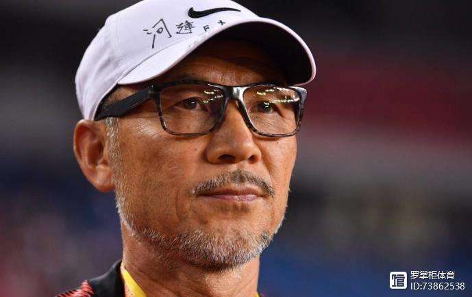 包含体育天地！球员个人荣耀赢得球迷点赞的词条