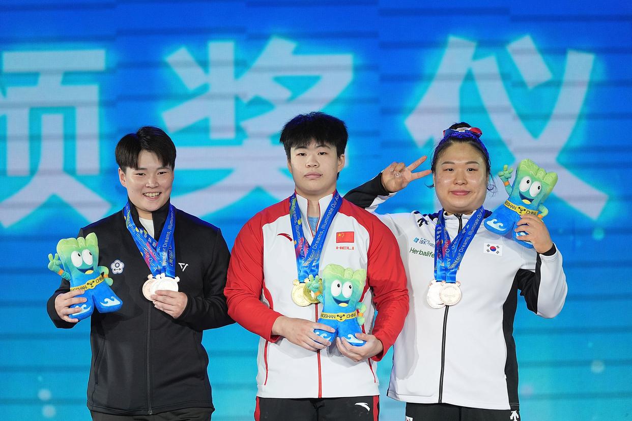 拉脱维亚选手斩获女子68公斤级举重银牌的简单介绍