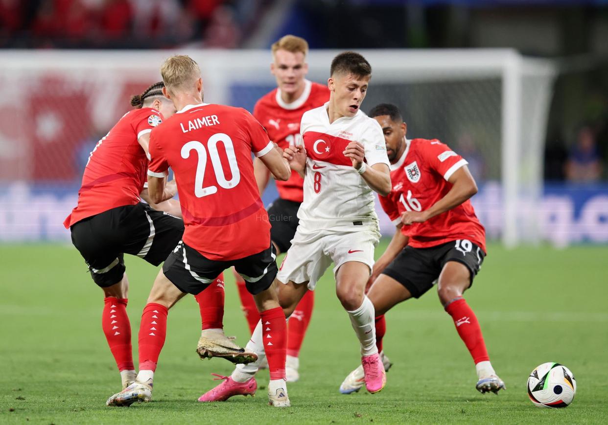 爱尔兰力克奥地利，晋级新一轮