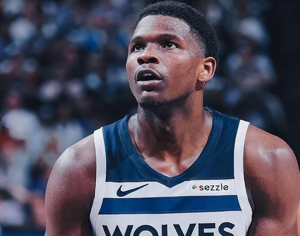 森林狼主帅指责球队防守失误,需加强训练