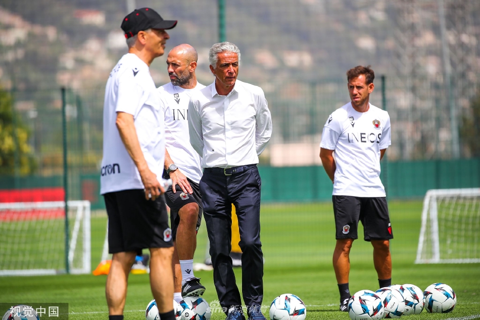 包含尼斯官方宣布续约主帅合同,稳定球队建设的词条